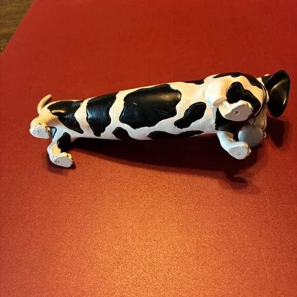 WEINER DOG/COW FIGURINE – Whimsical and Comical, Black & White - Picture 11 of 13